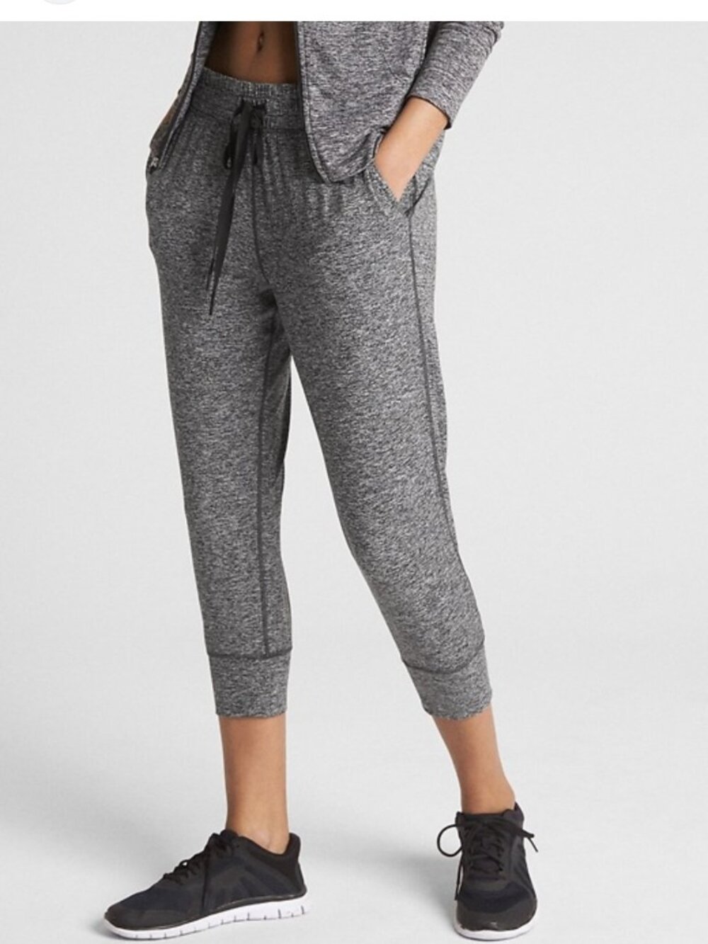 Gap Fit Cropped Joggers